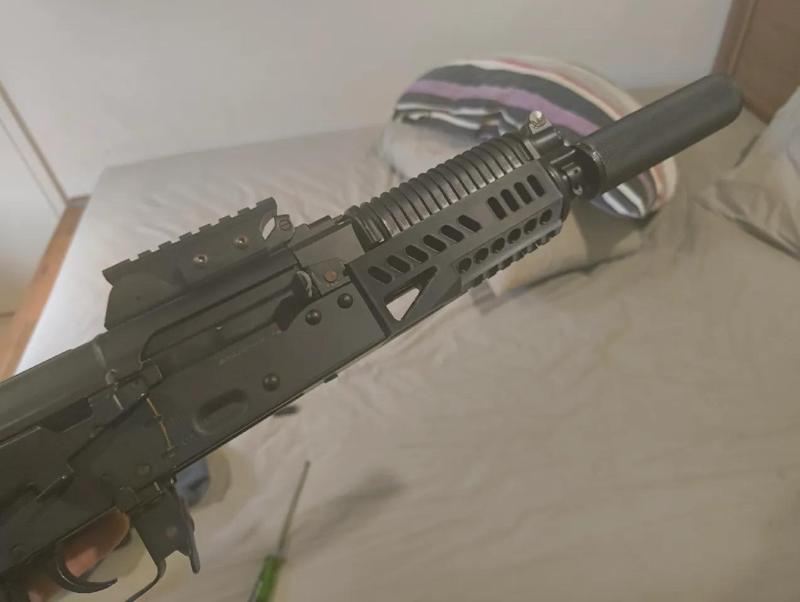 We Ak74 GBBR Handguard   