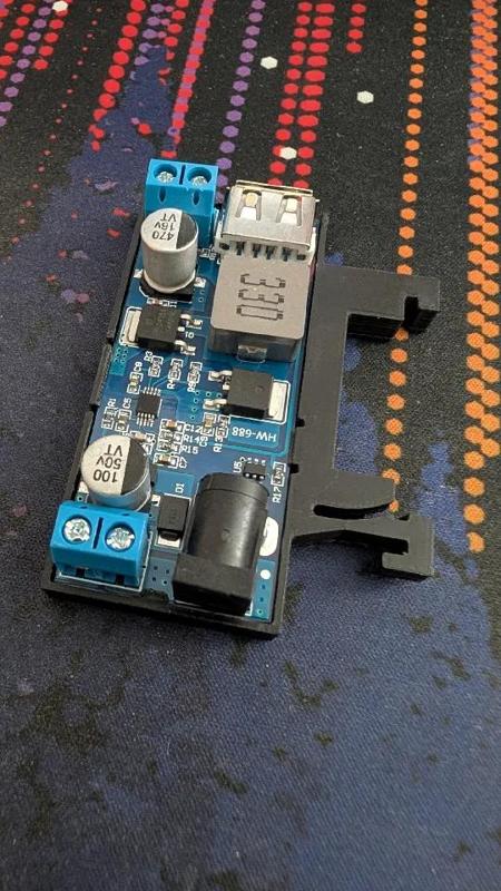 5v USB Buck Converter DIN Rail Mount   