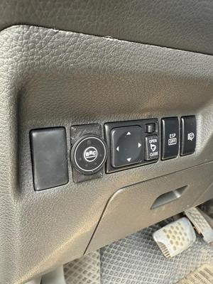 NISSAN X-Trail T30 front panel plug (BRC propane controller)