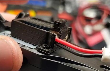 Team Associated SCT28 MT28 Battery Holder