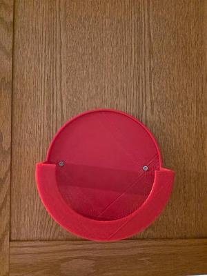 Pyrex glass storage lid holder   