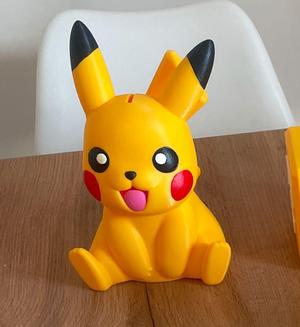 Pikachu piggy bank with lid without supports (reusable)
