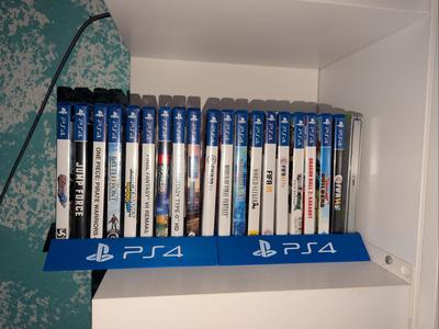 PS4 game holder