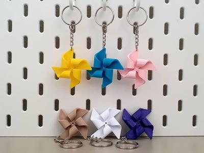 Paper pinwheel - Origami keychain