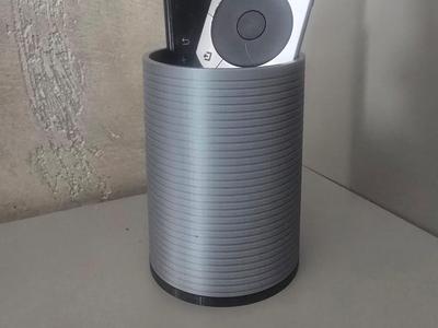 Circular container with GRIP