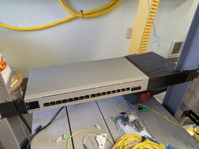 Unifi USW-Pro-Max-16 Rack Ears 19" Rack