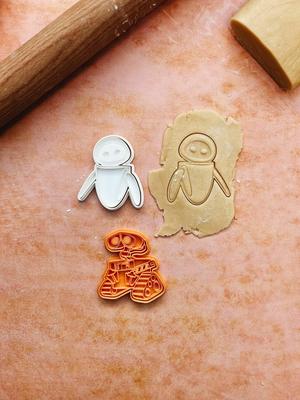 EVA COOKIE CUTTER (WALL-E)