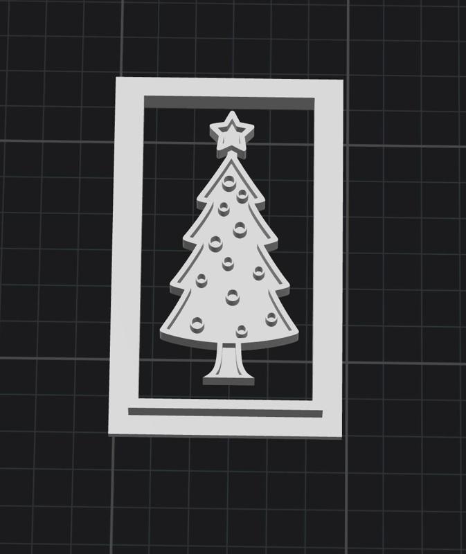 tree cookie cutter and marker