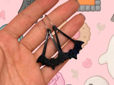 Vampire earrings