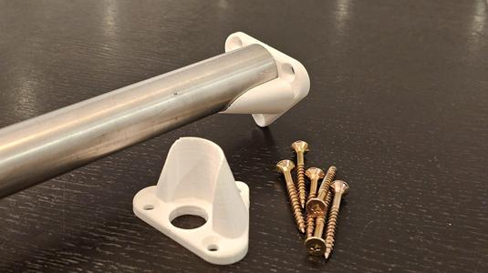 Clotheshook pipe support / closet pipe holder for children's room