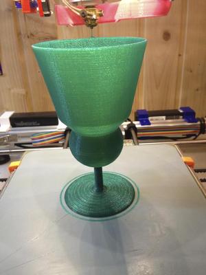 Absinth glass with reservoir