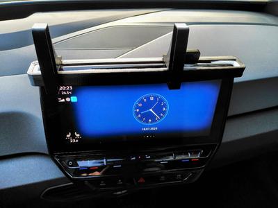 VW ID.3 smartphone bracket