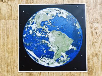 Earth - hueforge