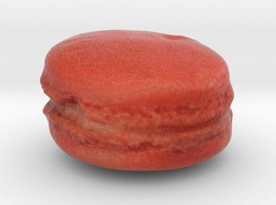 The Raspberry Macaron