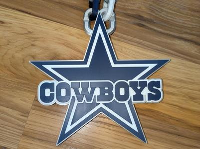 Dallas Cowboys Oversized logo with chain