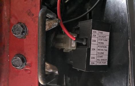 Honda VFR 800Fi fuse box lid/cover