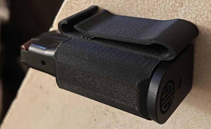 Sig P365 Belt Magazine Carrier