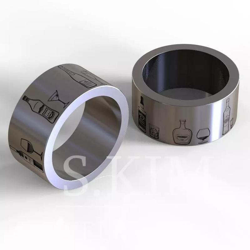 Alcohol ring bottles and glasses