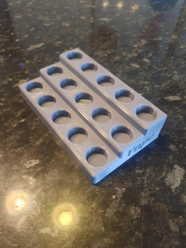 Vape juice station, 20mm bottles