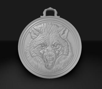 wolf medalion
