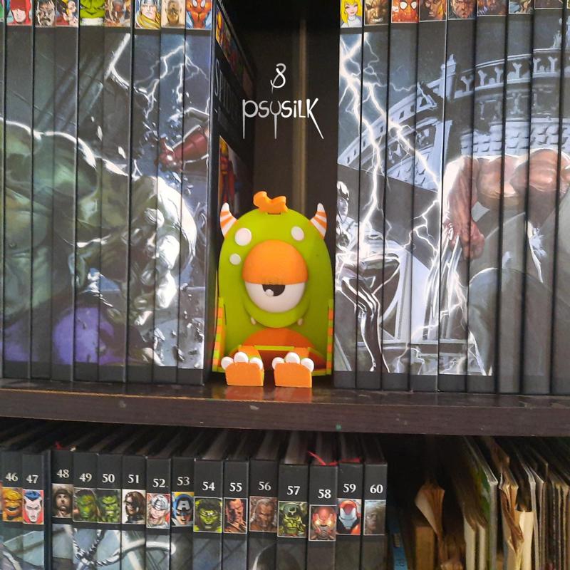 Monster Book - Articulated Toy