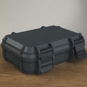 ULTRA-RESISTANT CASE