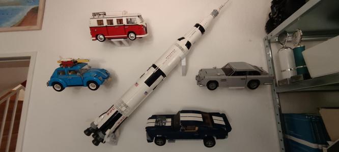 JAMES BOND / MUSTANG / VW BEETLE/ VW BUS WALL BRACKET