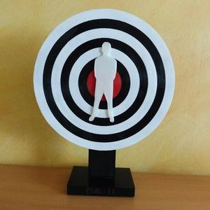 Louis Tomlinson Walls Spinning Dartboard