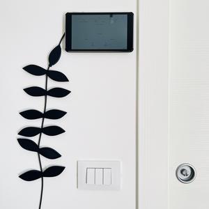 Cable Organizer Decoration For Home - Leaves