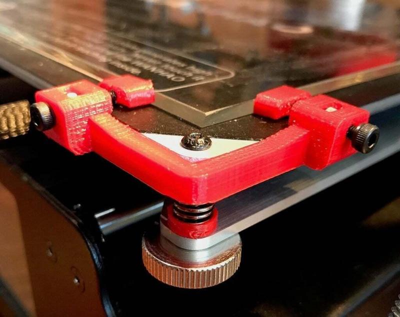 Corner Bracket glass plate Wanhao i3 Plus