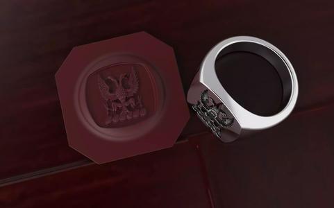 SIGNET RINGS WITH CREST ENGRAVED