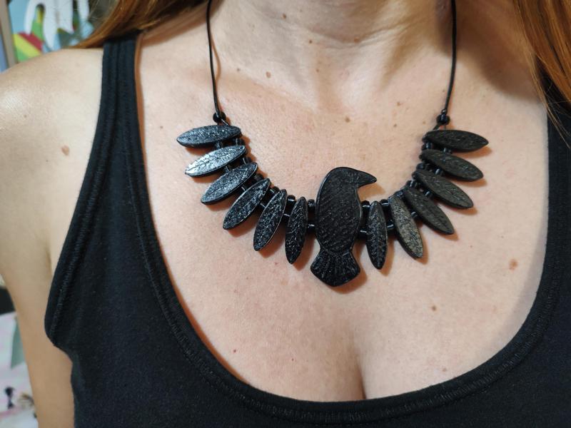 Raven Necklace – 3D Printable Statement Jewelry
