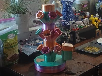 Mini Hydroponic Tower / Planter, re-scaled 