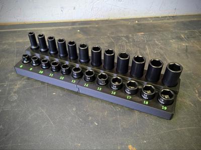QUINN 3/8 in. Metric Master Impact Socket Set Tray