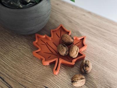 Herbstliche Ablage - Ahornblatt