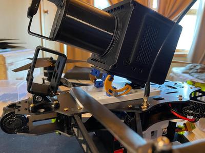 AOS UL10 Cine V5 – Center Camera Mount