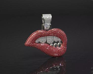 Hiphop Lip Pendnat
