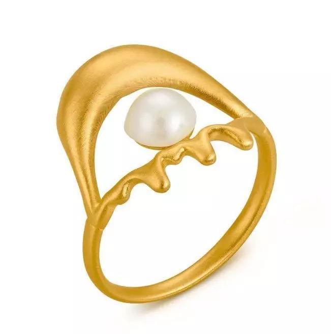 Dali Eye Pearl Ring