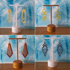 Exhibitor earrings / Earrings display