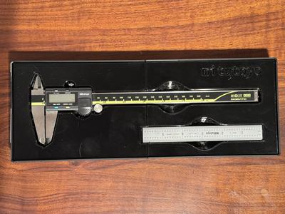 Gridfinity Bin for Mitutoyo 500-197-30 Caliper 20cm 8inch