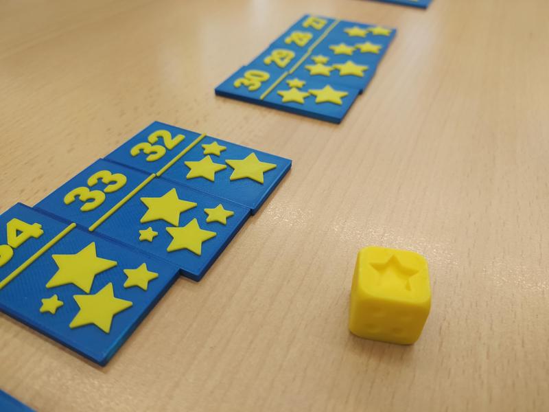 Matematická hra "Kdo počítá, vyhrává"