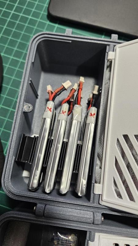 Lipo-battery Rack [Storage]
