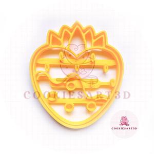Strawberry Heart Cookie Cutter / Strawberry Heart Cookie Cutter