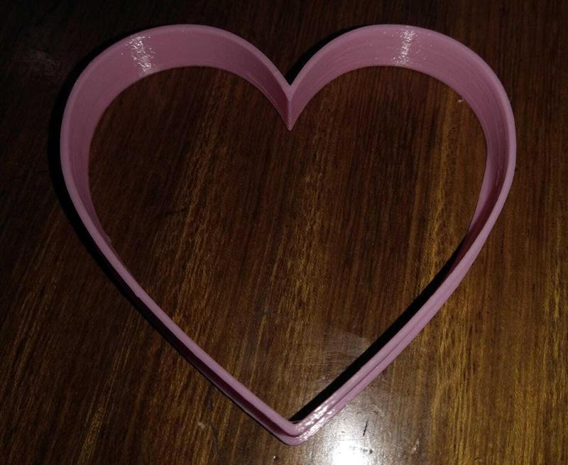 heart-shaped cutter and mini- miky maus