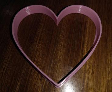 heart-shaped cutter and mini- miky maus