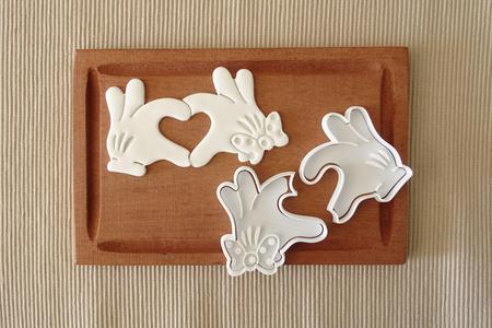 cookie cutters cookie cutters minnie mickey love heart