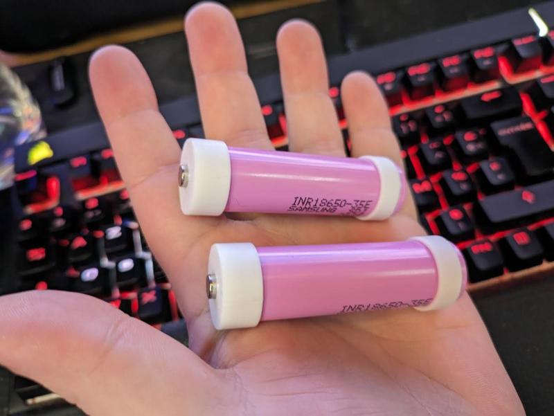 18650 to 21700 Li-Ion Adapter