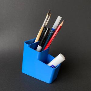 Angled pen holder