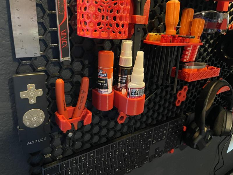 Holder for Bob Smith Industries Maxi Cure/Insta-Set Glue