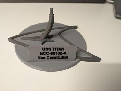 Smaller stand for Martin's star trek spaceships